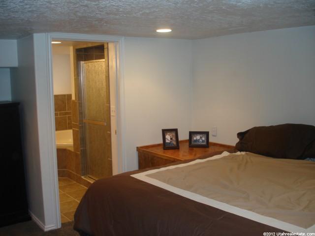4893 S 3100 W, Roy, UT 84067 — photo 9