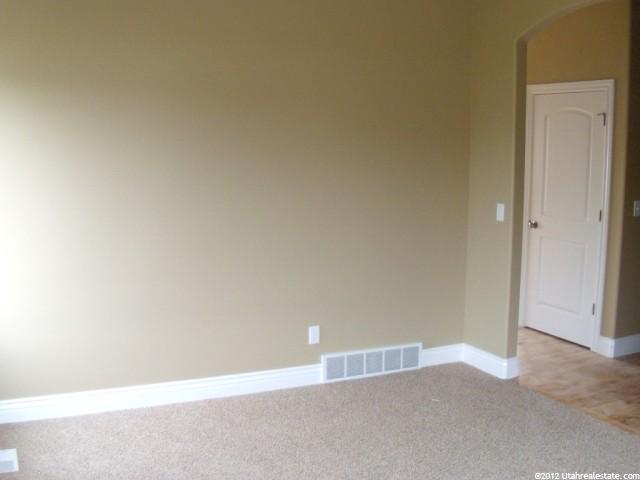 933 W 2400 S, Syracuse, UT 84075 — photo 4