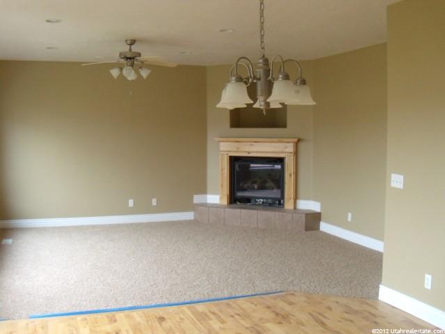 933 W 2400 S, Syracuse, UT 84075 — photo 6