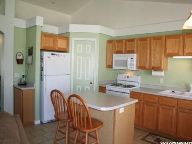 2122 W 1345 N, Layton, UT 84041 — photo 2