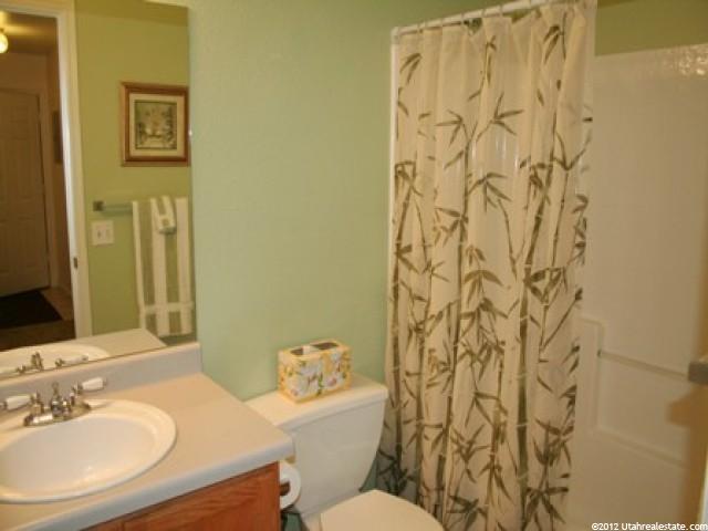 2122 W 1345 N, Layton, UT 84041 — photo 9