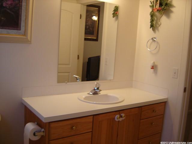 556 E 700 N, Ogden, UT 84404 — photo 4