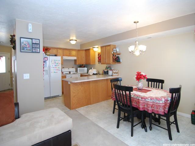 892 N 1125 W, Layton, UT 84041 — photo 3