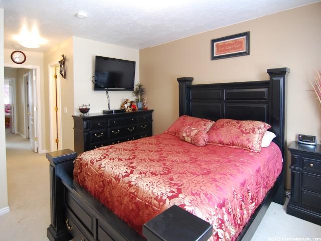 892 N 1125 W, Layton, UT 84041 — photo 6