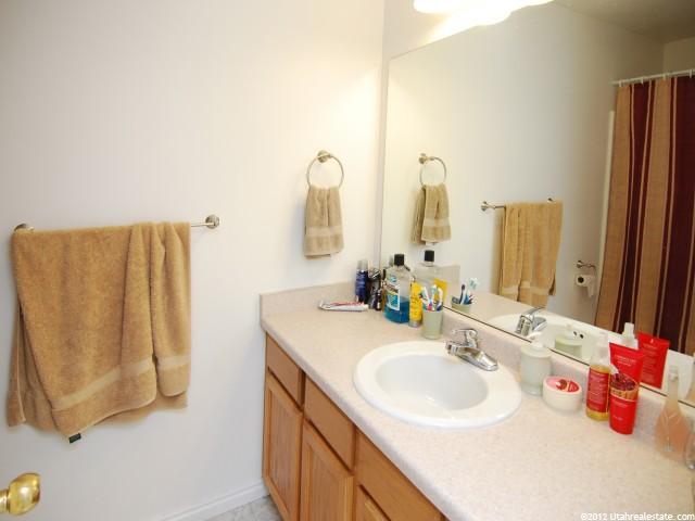 892 N 1125 W, Layton, UT 84041 — photo 7