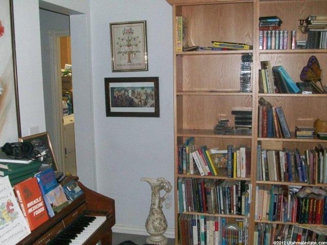 533 N 840 W, West Bountiful, UT 84087 — photo 5