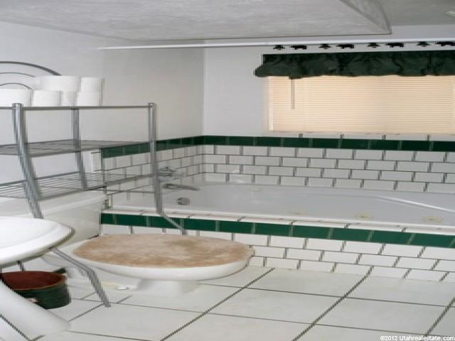 1021 S 1150 W, Clearfield, UT 84015 — photo 8