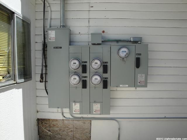 2515 S Adam's Ave E, Ogden, UT 84401 — photo 8