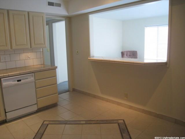 2273 E Tara Ln #4, Holladay, UT 84117 — photo 4