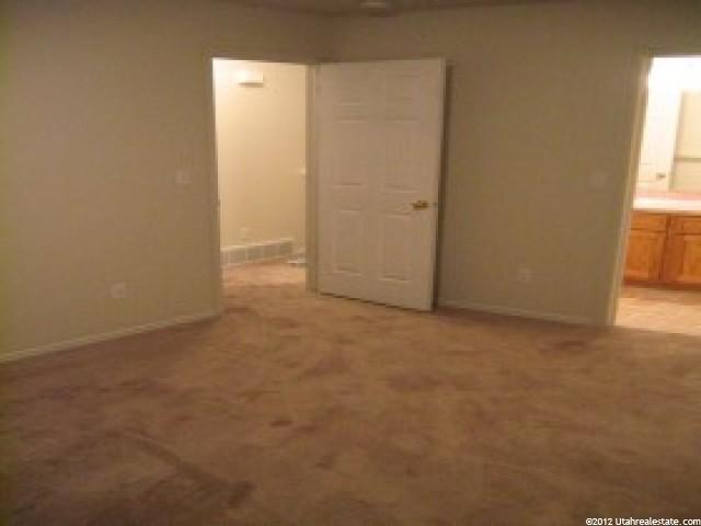 798 W 1420 N, Clinton, UT 84015 — photo 6