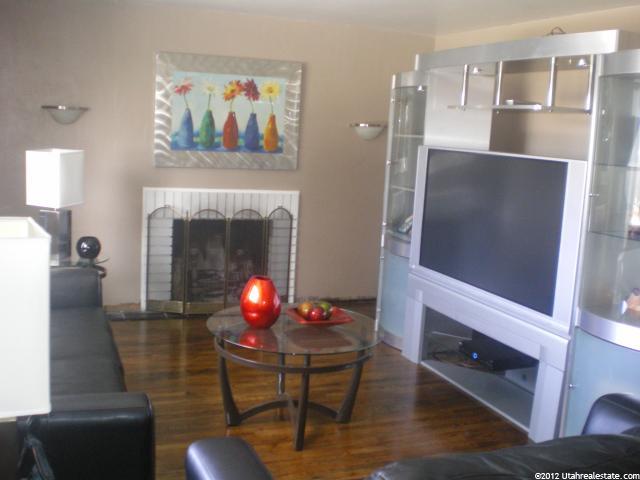 4214 College Dr, Ogden, UT 84403 — photo 2