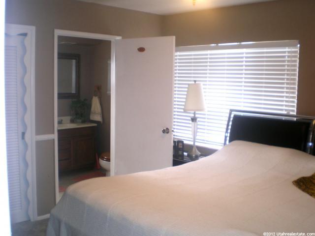 4214 College Dr, Ogden, UT 84403 — photo 9