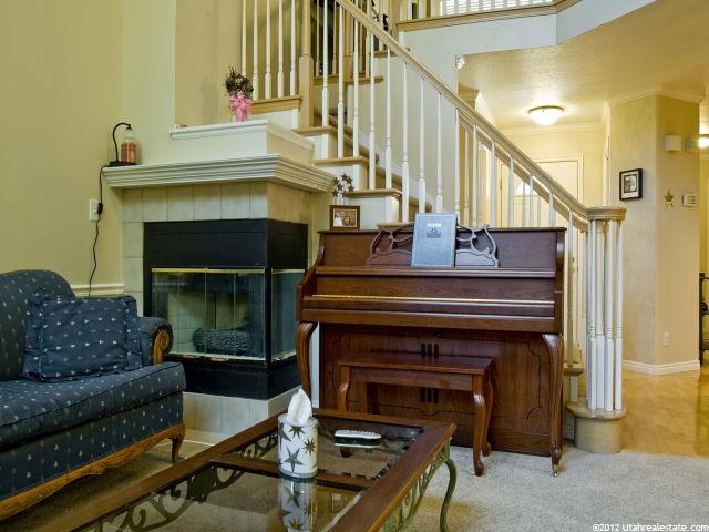 136 W 275 N, Centerville, UT 84014 — photo 4