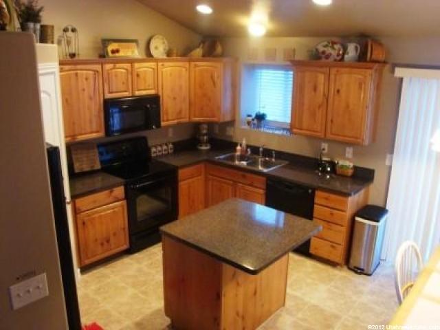 492 N Quincy Ave, Ogden, UT 84404 — photo 2