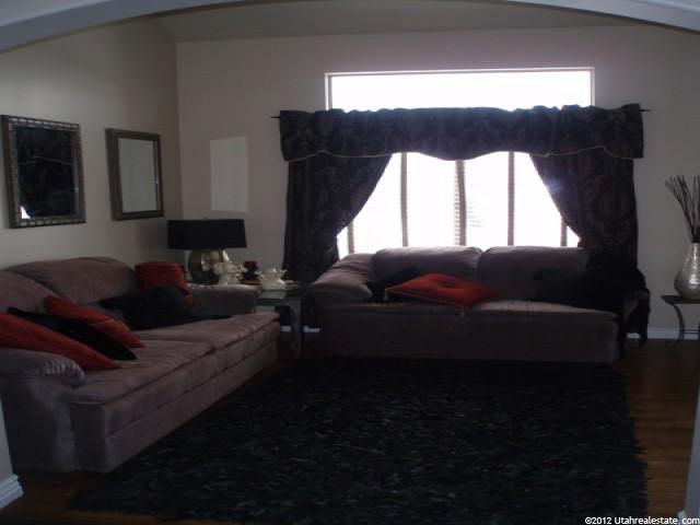 909 W 2075 S, Syracuse, UT 84075 — photo 3