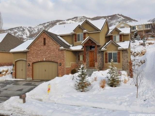 201 S Moss Hill Dr E, Bountiful, UT 84010 — photo 2