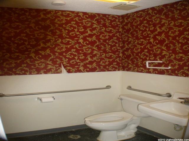 4902 S State St, Murray, UT 84107 — photo 5