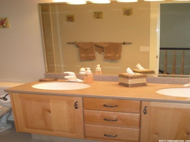 855 E 3400 N, North Ogden, UT 84414 — photo 8