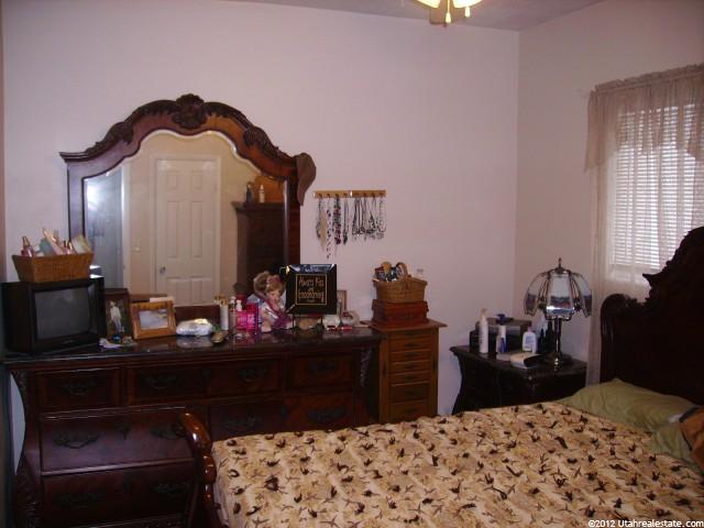 415 W Center St, Lewiston, UT 84320 — photo 8