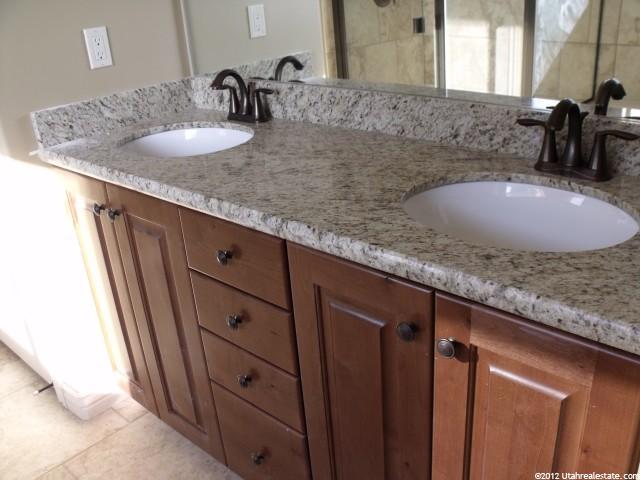 617 W Weaver Ln S, Layton, UT 84041 — photo 9