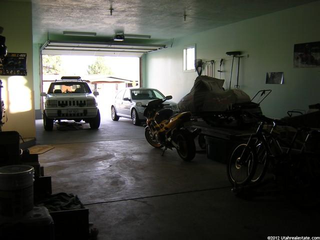 863 Elm St, Layton, UT 84041 — photo 9