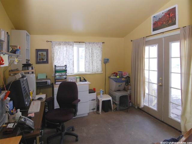 3359 S 550 W, Bountiful, UT 84010 — photo 7