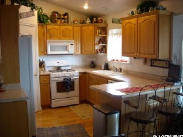 983 N 700 E, Springville, UT 84663 — photo 2