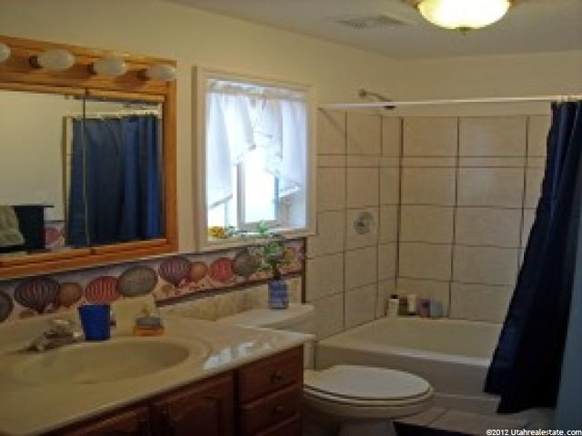 983 N 700 E, Springville, UT 84663 — photo 9