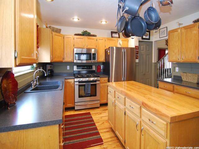 3781 S 650 W, Riverdale, UT 84405 — photo 8