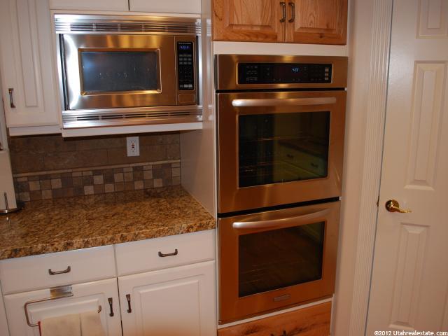 724 E 3225 N, North Ogden, UT 84414 — photo 8