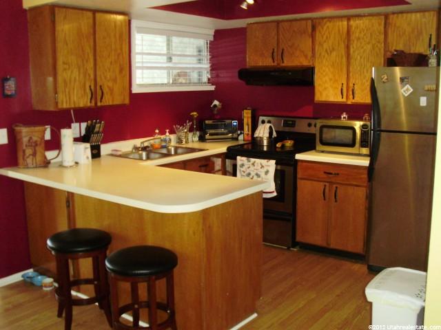 255 E Hill Ave, Murray, UT 84107 — photo 3