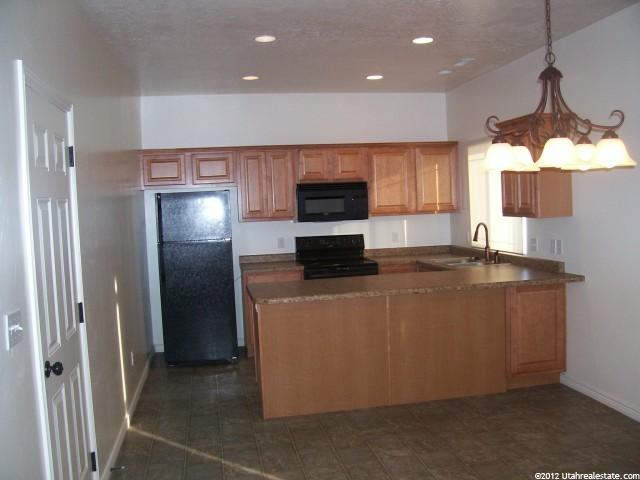 419 E 600 S, Vernal, UT 84078 — photo 2