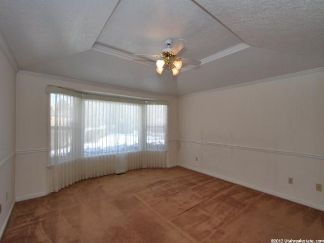 549 Splendor View Cir, Midvale, UT 84047 — photo 4