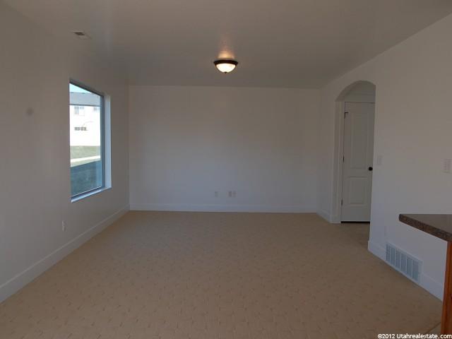1609 N 25 E, Layton, UT 84041 — photo 4