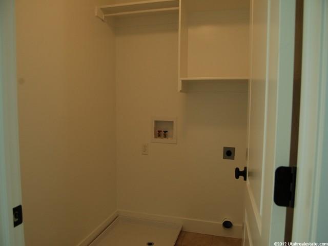 1609 N 25 E, Layton, UT 84041 — photo 9