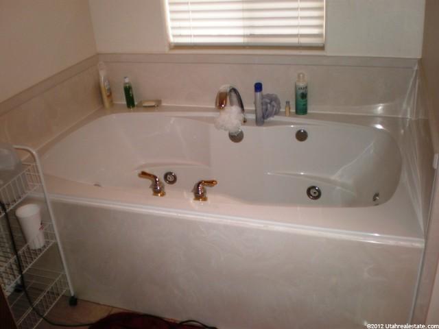 2446 E 2070 S, St. George, UT 84790 — photo 9