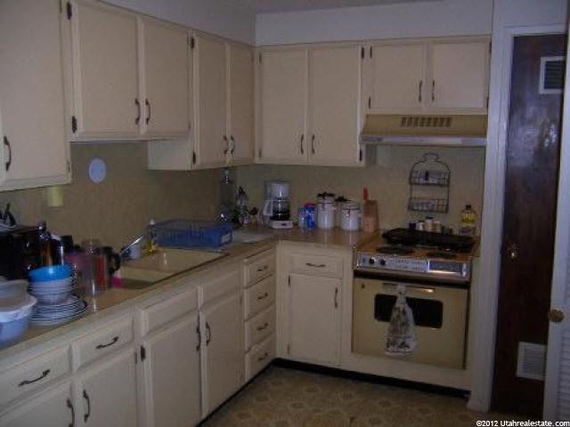 765 E 40th St S, Ogden, UT 84403 — photo 4