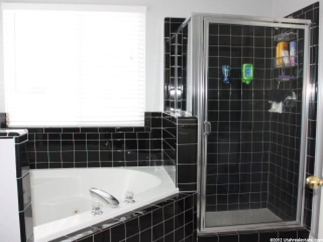 2339 W 2120 N, Clinton, UT 84015 — photo 6