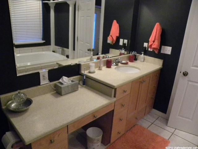 1030 Grandview Dr, Providence, UT 84332 — photo 9