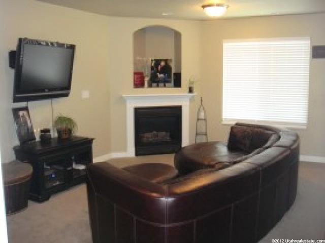 2061 N Evans Cove Loop, Layton, UT 84041 — photo 2