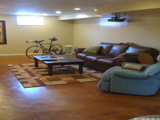 429 E 850 N, North Salt Lake, UT 84054 — photo 4