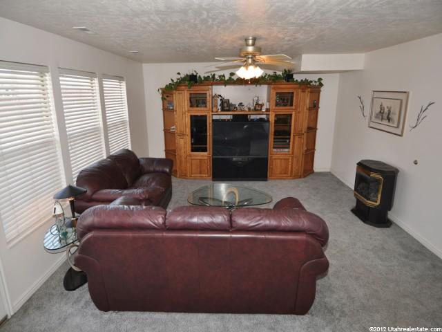 1520 N 200 W, Bountiful, UT 84010 — photo 6