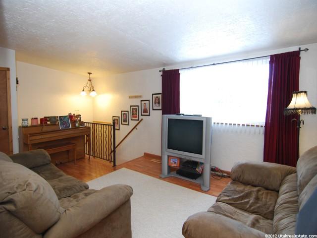 2647 W 5725 S, Roy, UT 84067 — photo 2