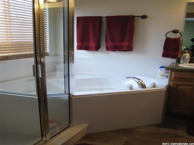 3803 Coventry Cir, Mountain Green, UT 84050 — photo 9