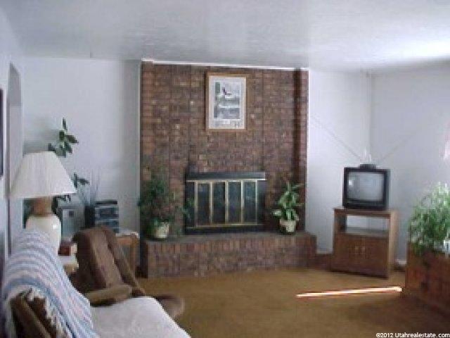 1133 N 700 W, Clinton, UT 84015 — photo 2