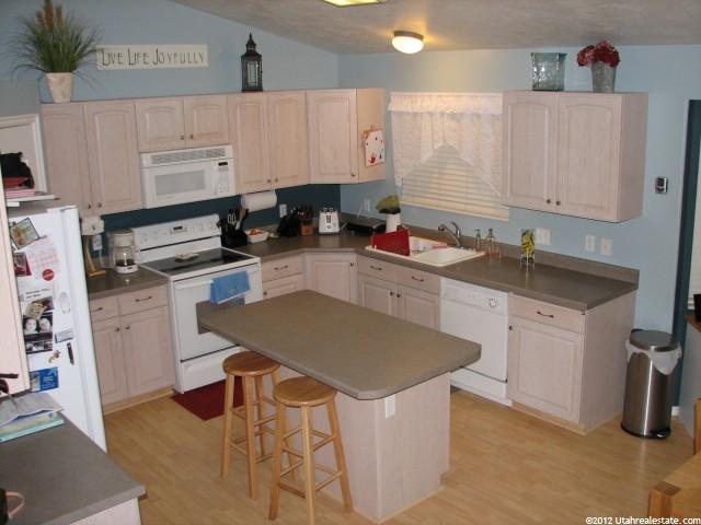1438 S 1525 W, Syracuse, UT 84075 — photo 8