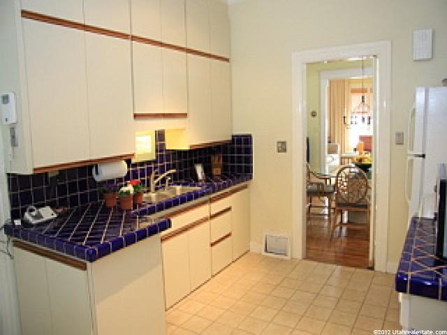 1073 E Second Ave, Salt Lake City, UT 84103 — photo 9