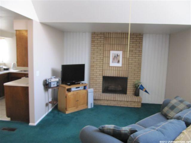 1322 S 200 W #4, Bountiful, UT 84010 — photo 2