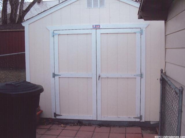 413 W 2350 N, Sunset, UT 84015 — photo 3