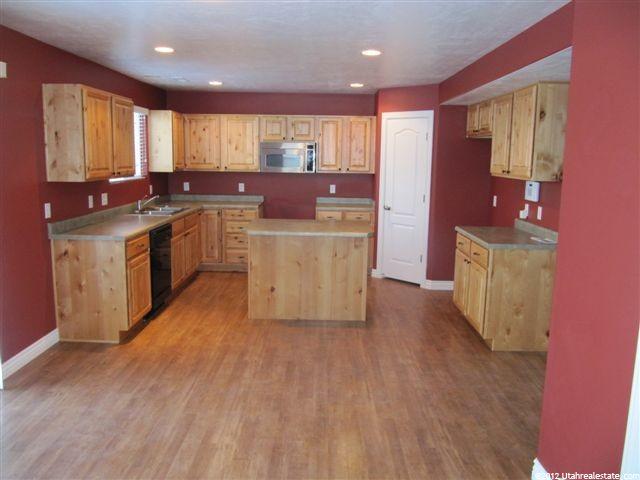 2073 N 721 W, West Bountiful, UT 84087 — photo 2
